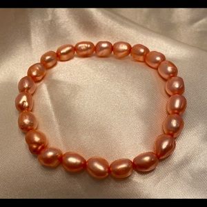 Pearl bracelet